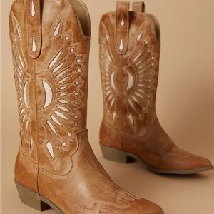 ALTAR’D STATE Bandera Cutout Western Boot/ Excellent condition!